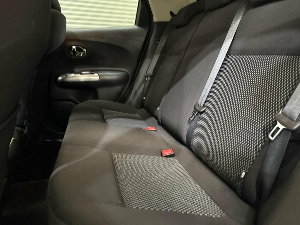 Nissan Juke 1.6L Acenta Silver #4