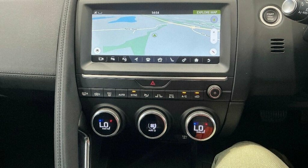 Jaguar E-Pace 2L S White #3