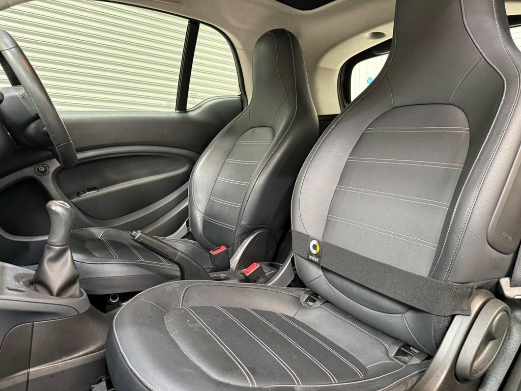 Smart Fortwo Coupe 1L Prime Black #2