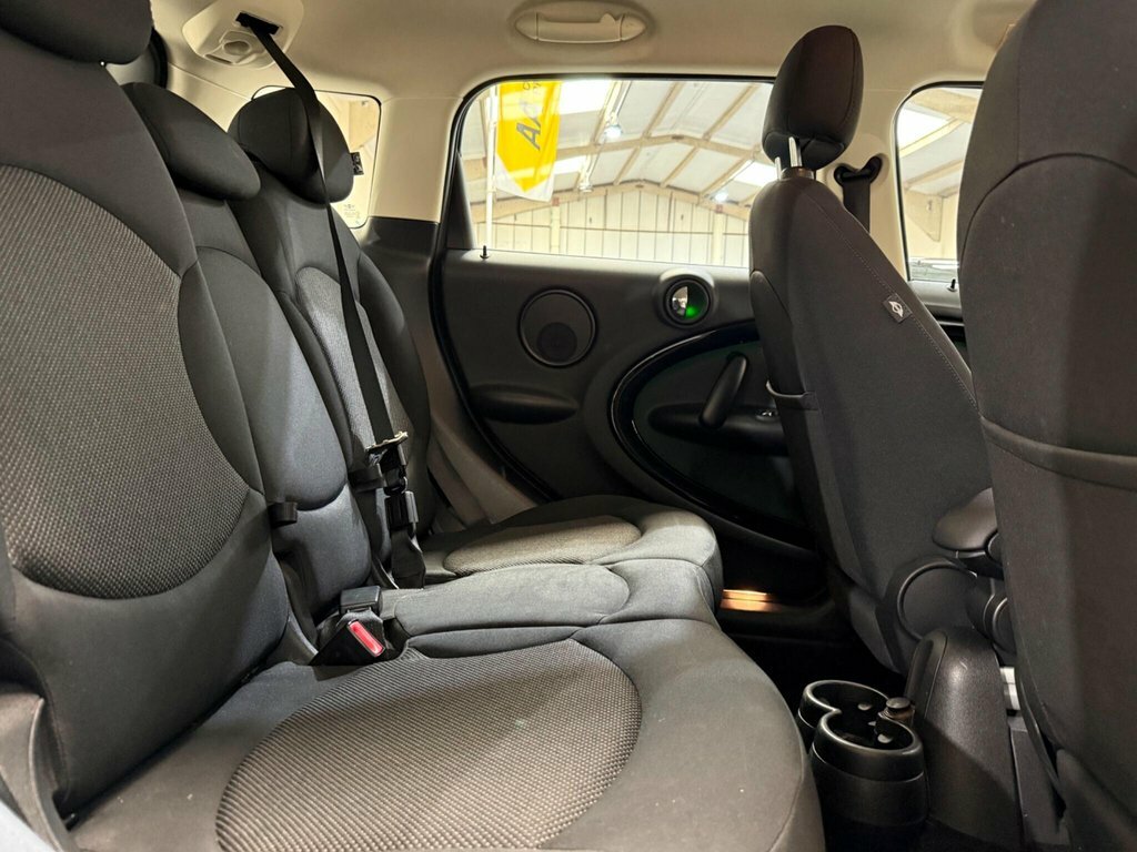 Mini Countryman 1.6L One White #5