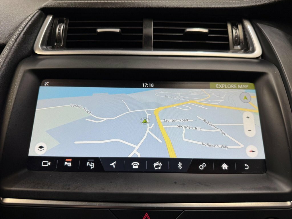 Jaguar E-Pace 2L R-dynamic S Grey #4