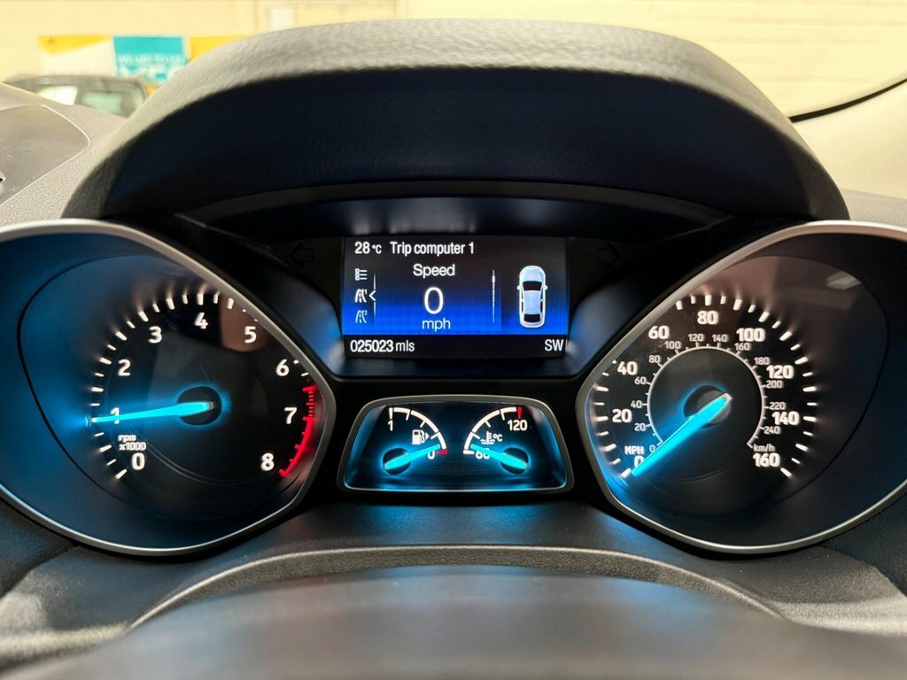 Ford Kuga 1.5L St-line X White #3