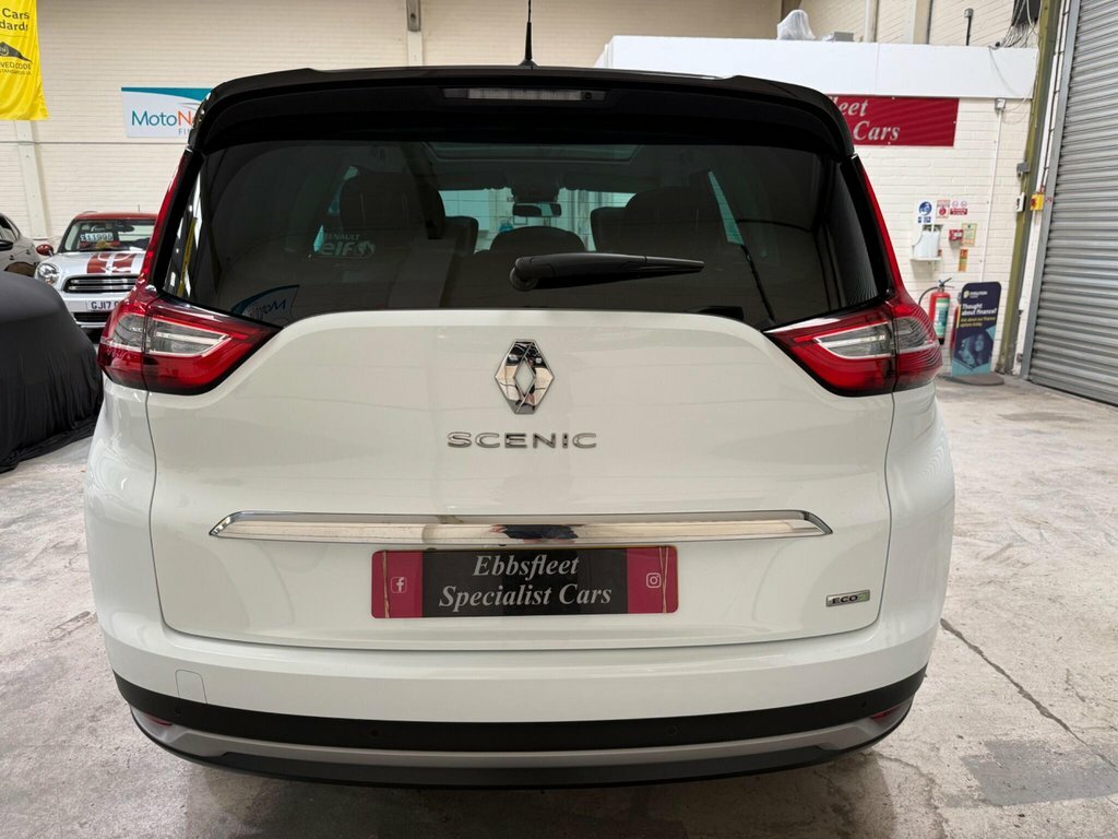 Renault Grand Scenic Dynamique S Nav Red #27