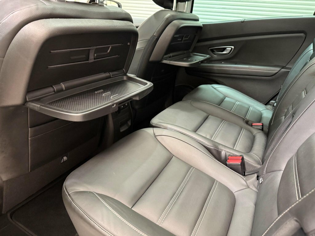 Renault Grand Scenic Dynamique S Nav Red #13