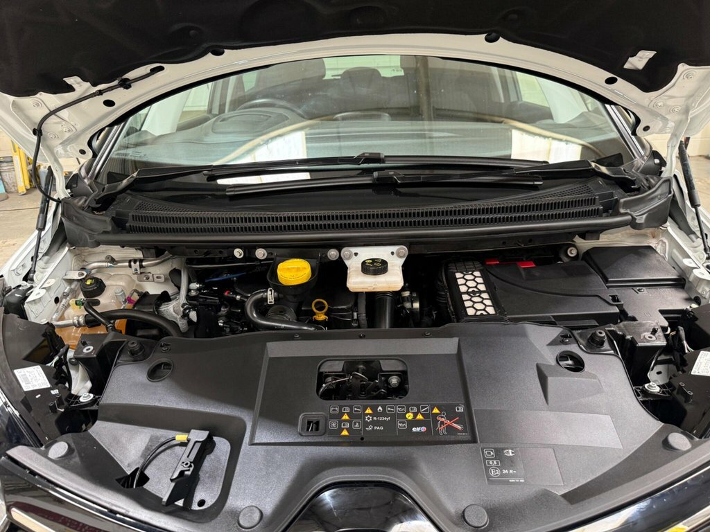 Renault Grand Scenic Dynamique S Nav Red #50