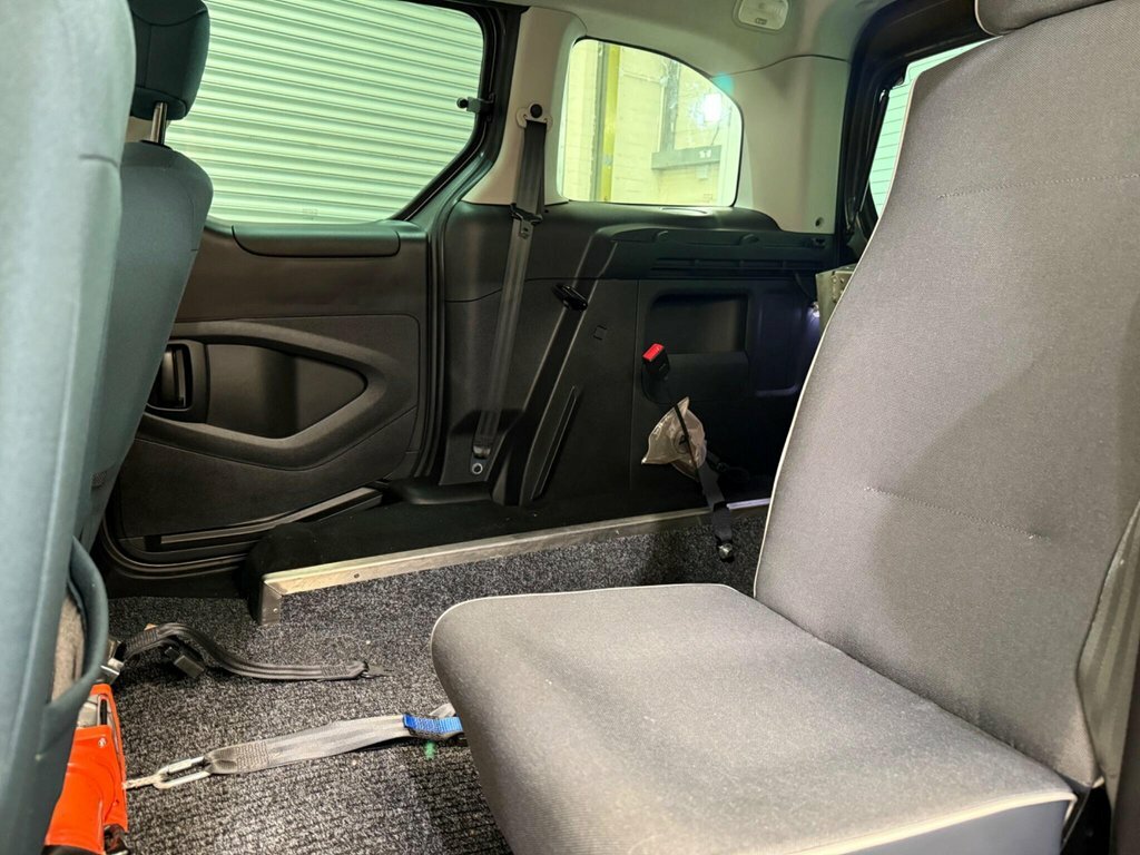Citroen Berlingo 1.6L Feel Grey #3