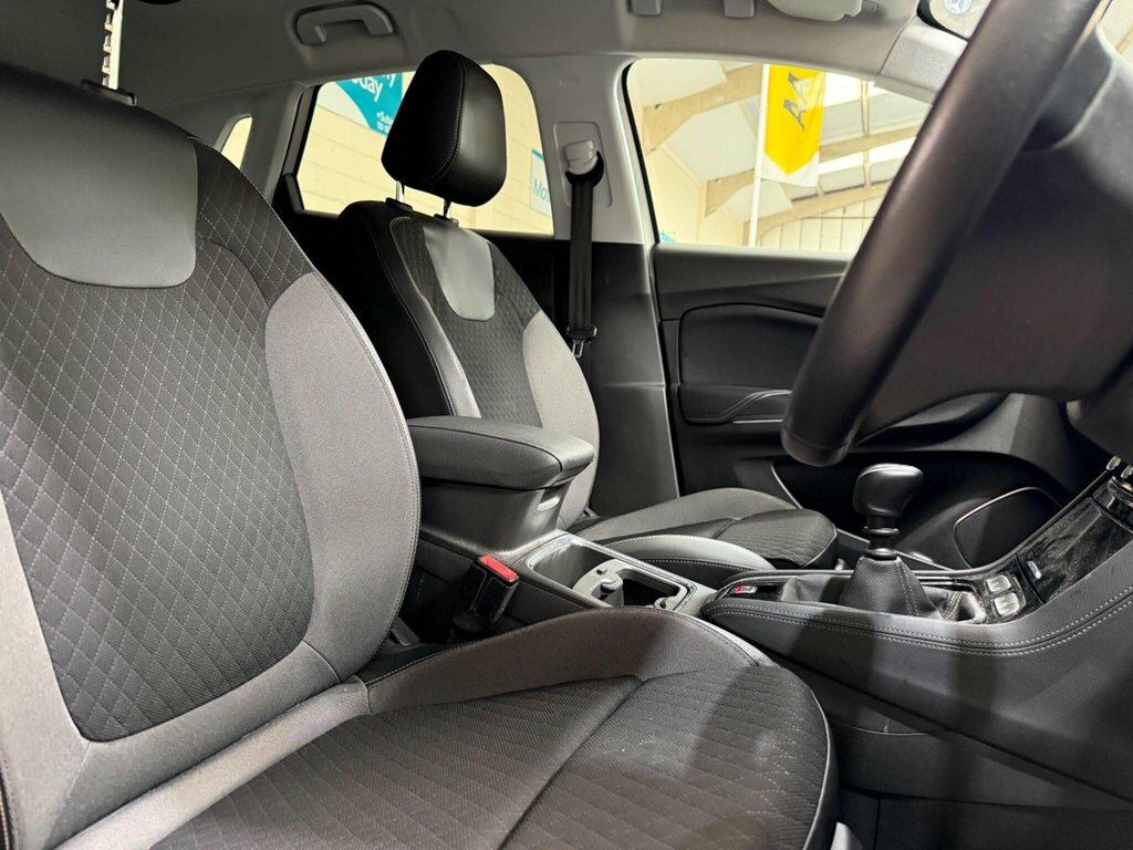 Vauxhall Grandland X 1.2L Sri Nav White #6