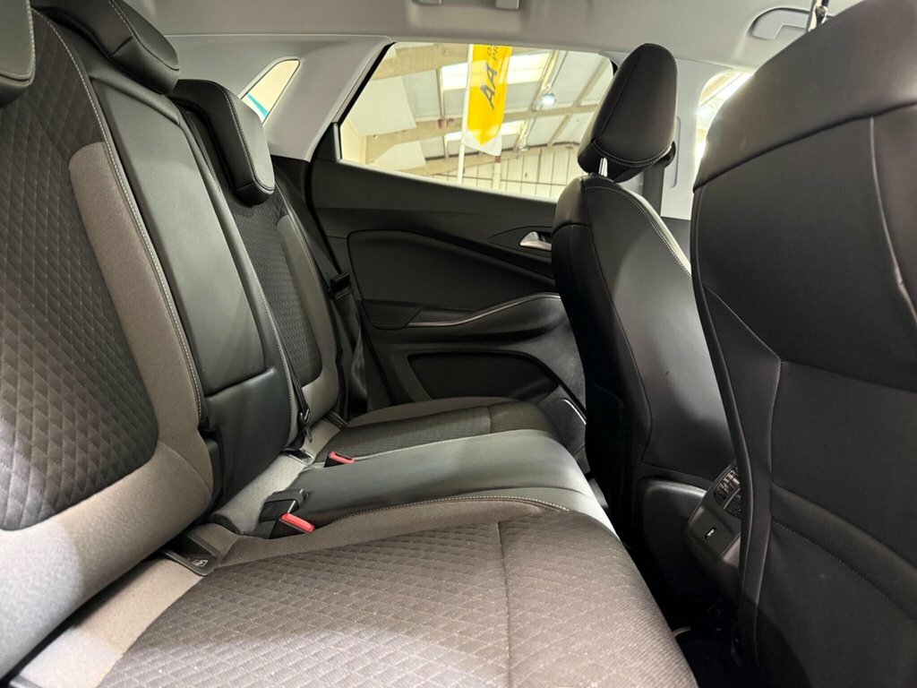 Vauxhall Grandland X 1.2L Sri Nav White #5