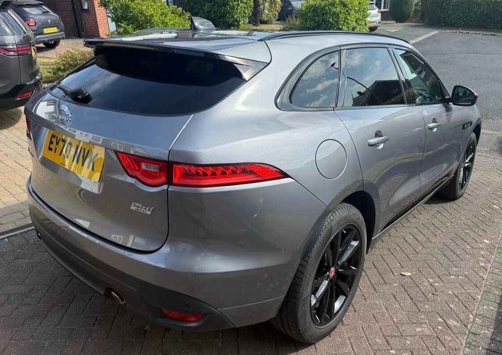 Jaguar F-Pace 2L Chequered Flag Grey #6