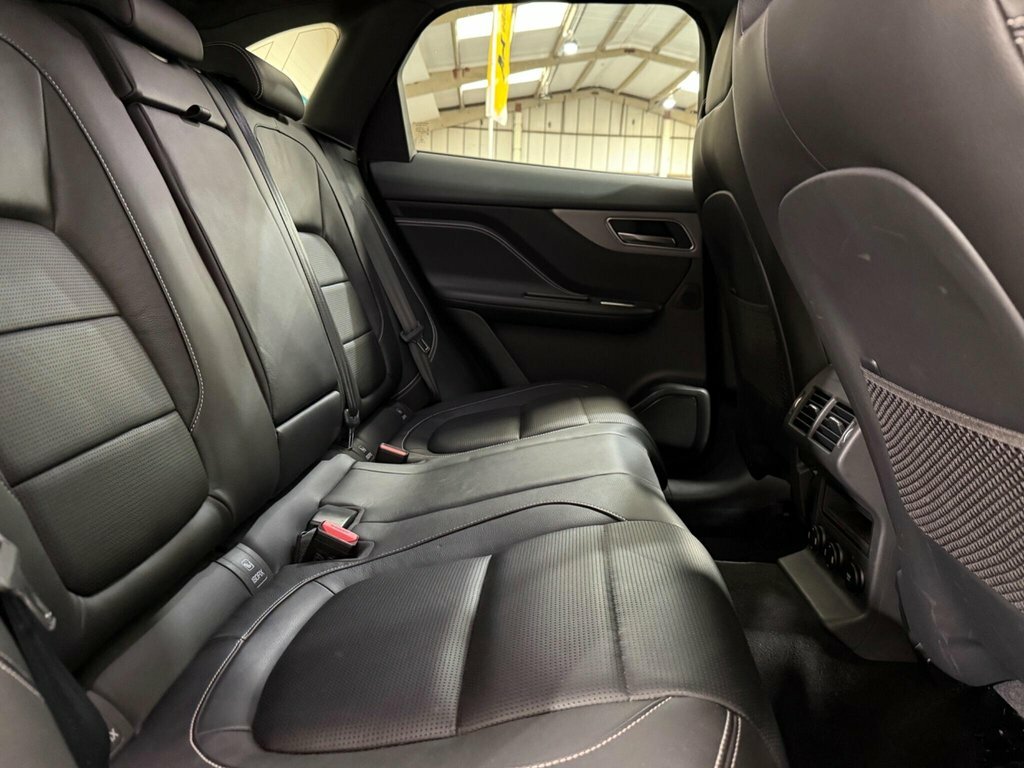 Jaguar F-Pace 2L Chequered Flag Grey #5