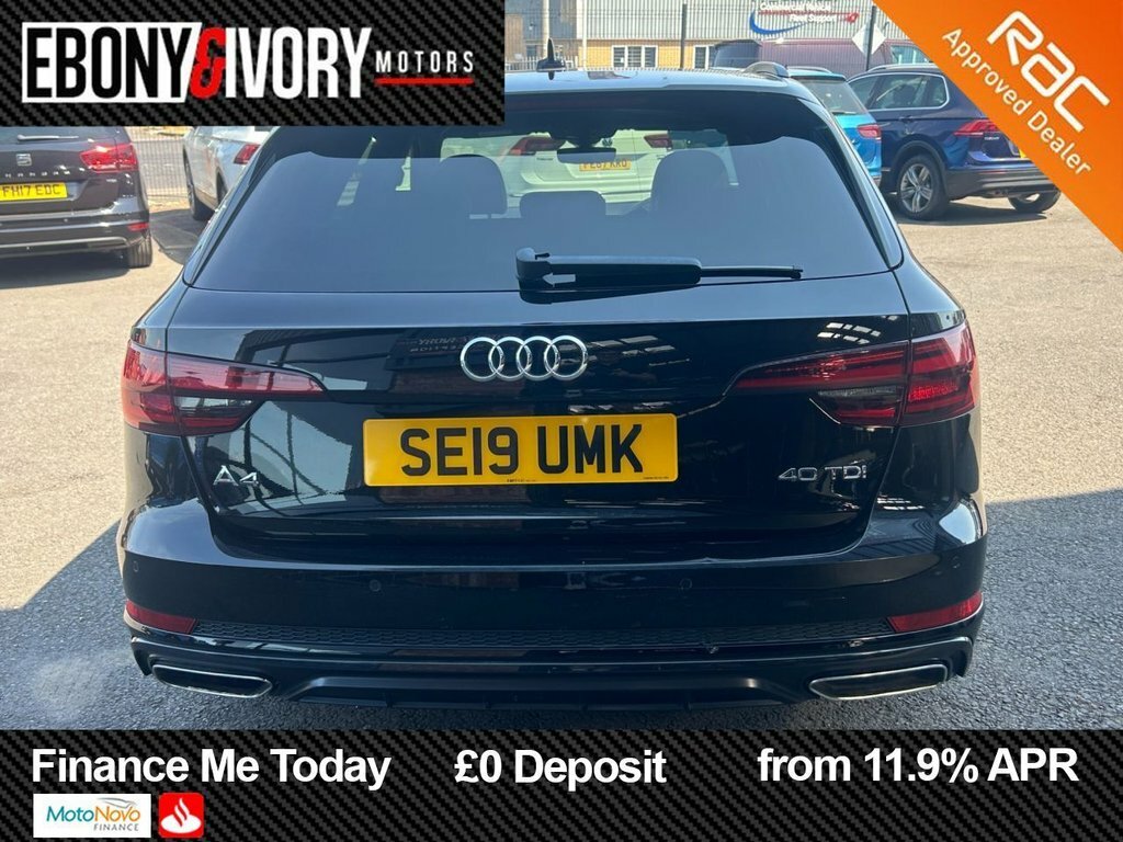 Audi A4 Avant 2L Black Edition Black #4