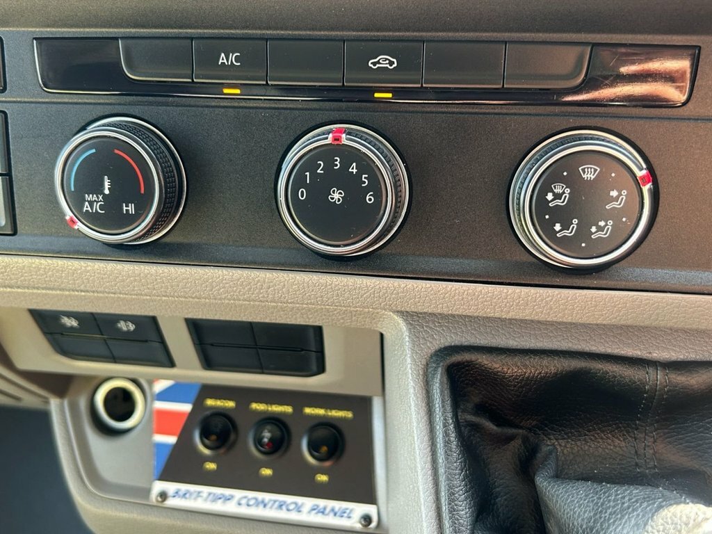 Volkswagen Crafter 2L Startline White #6