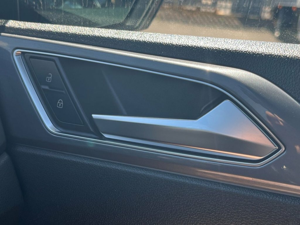 Volkswagen Polo Active Blue #15