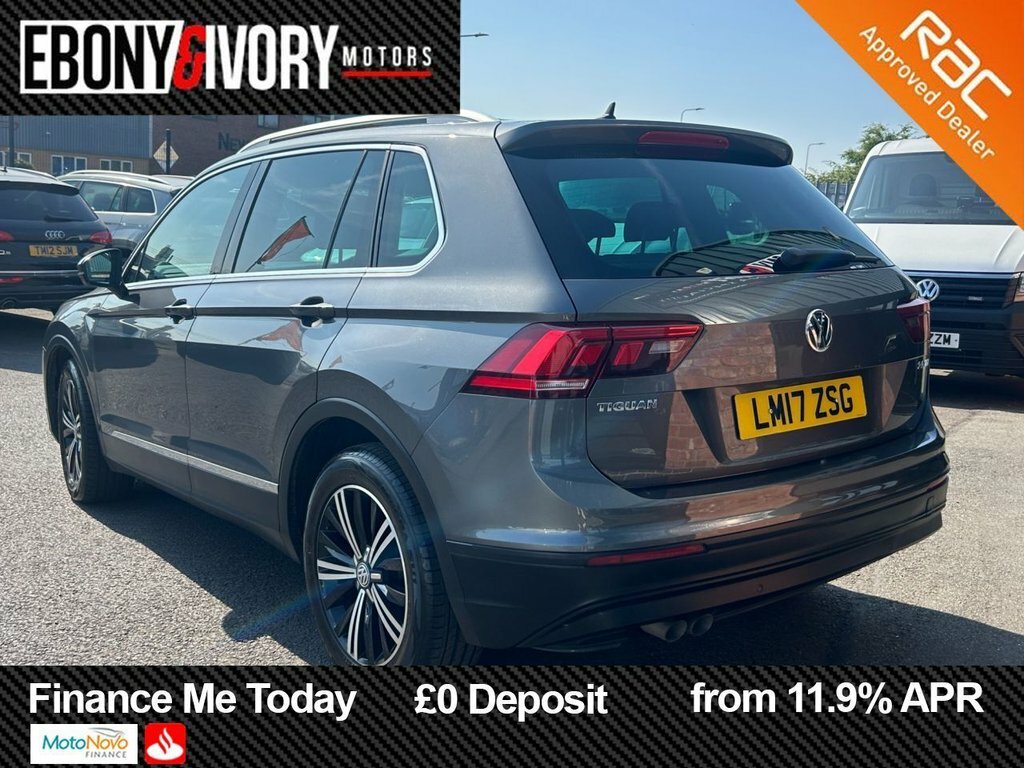 Volkswagen Tiguan 2L Se LM17ZSG Grey #3