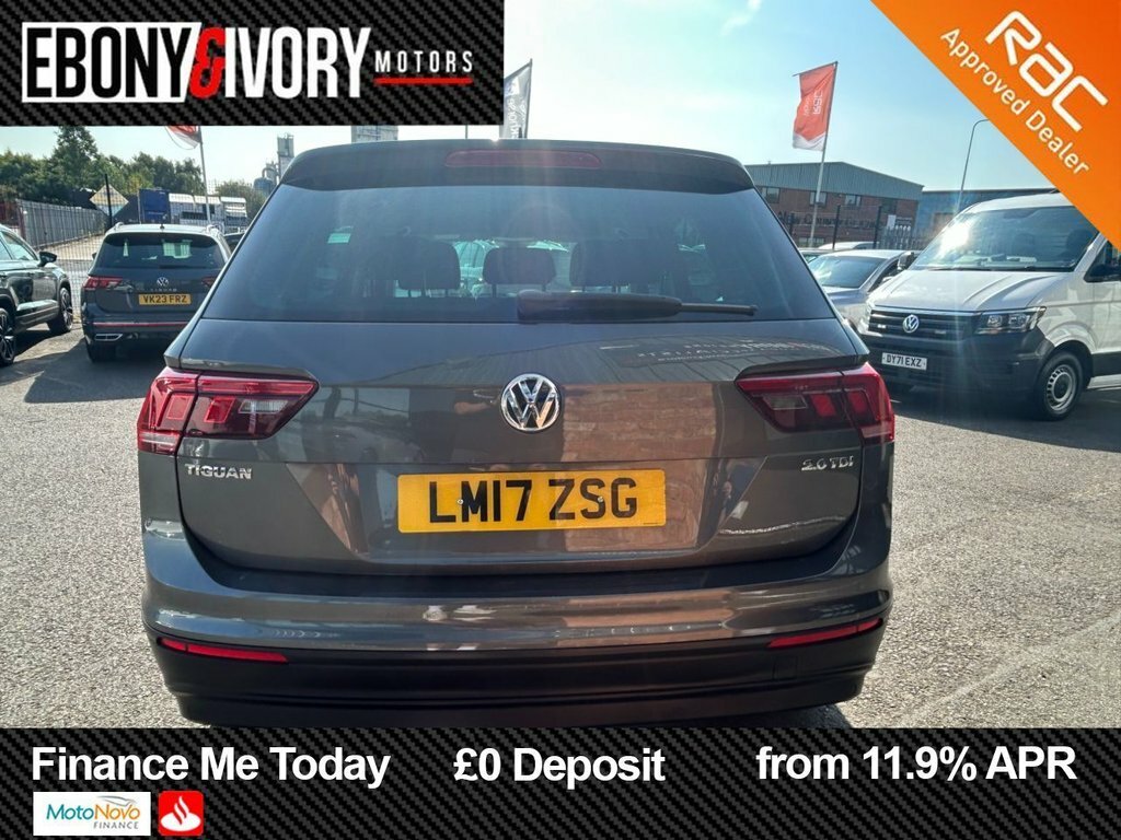 Volkswagen Tiguan 2L Se LM17ZSG Grey #4