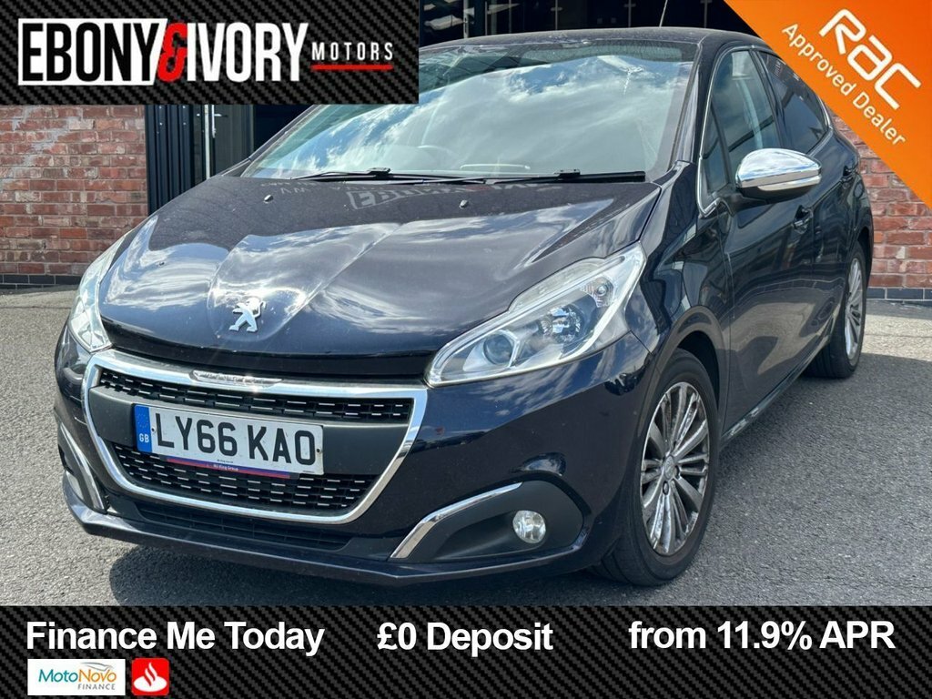 Peugeot 208 1.2 Puretech 82 Active White #1