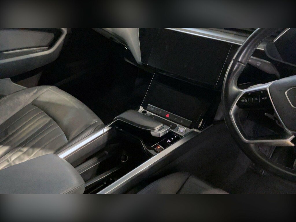 Audi E-tron 50 S Line Quattro 71.2Kwh Black #11