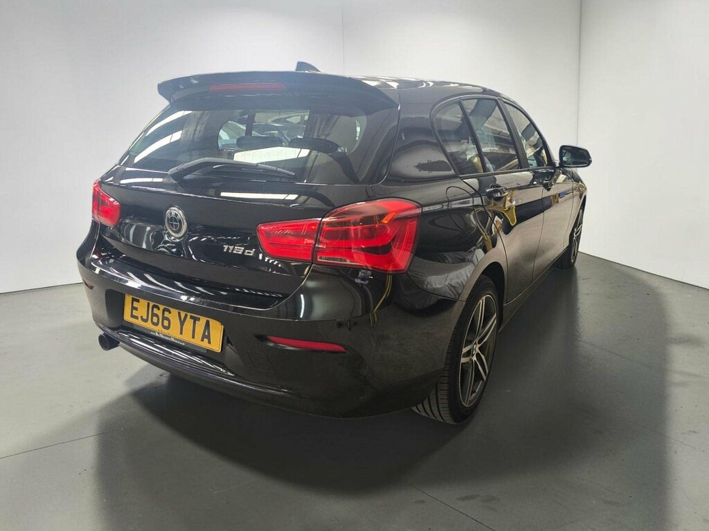 BMW 1 Series M135i Navigation Black #8