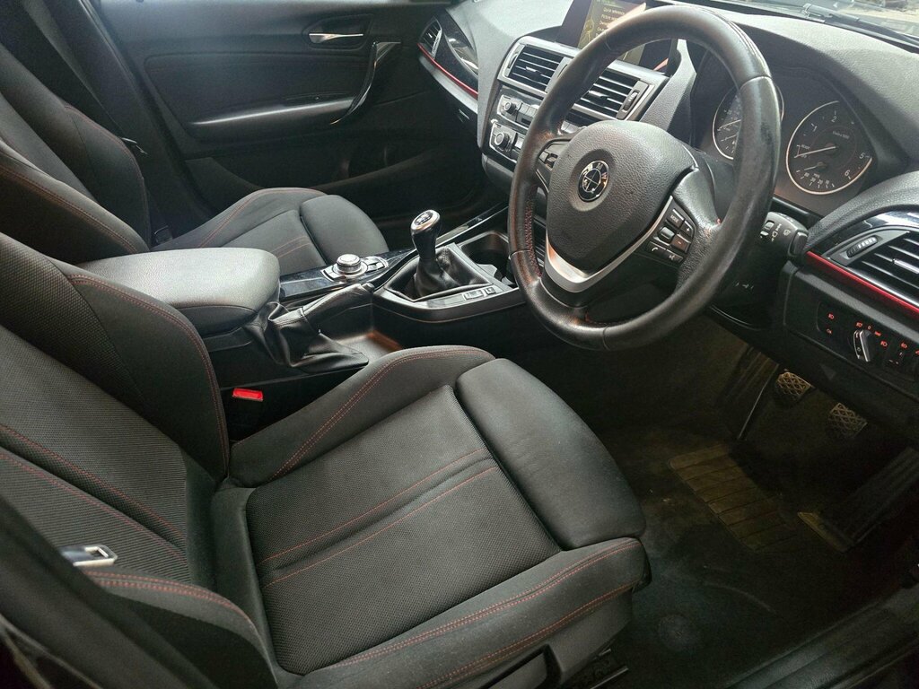 BMW 1 Series M135i Navigation Black #2