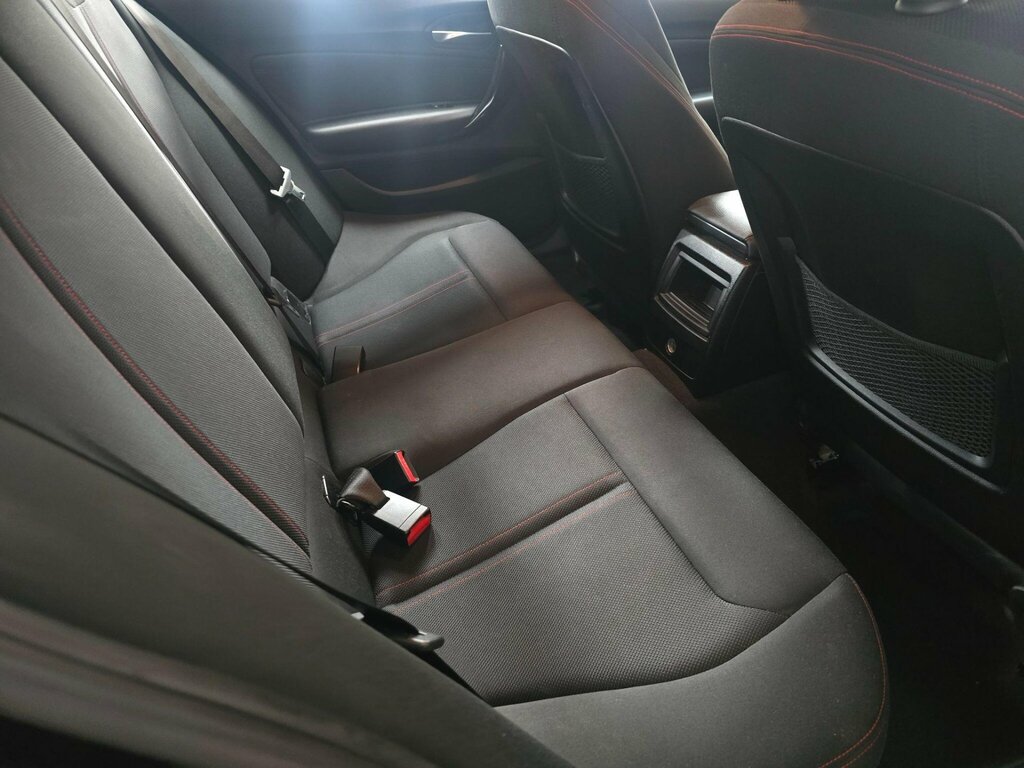 BMW 1 Series M135i Navigation Black #19