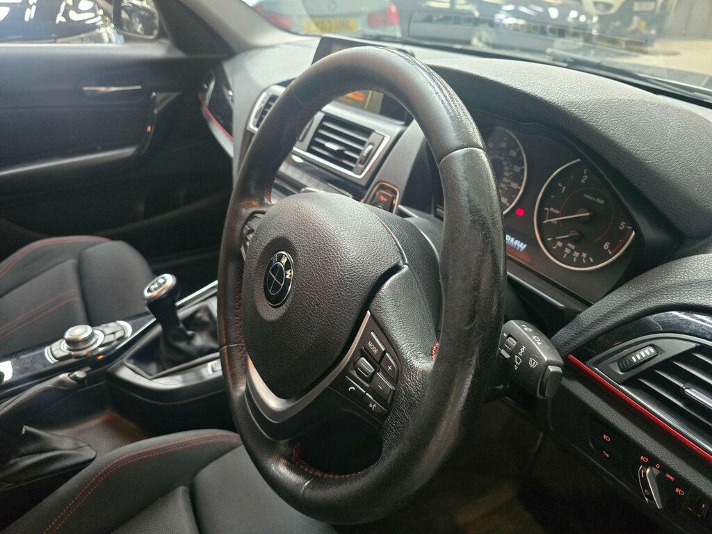 BMW 1 Series M135i Navigation Black #14