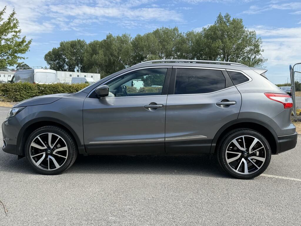 Nissan Qashqai 1.6 Dci Tekna Suv Xtron 2Wd Euro 6 S S Grey