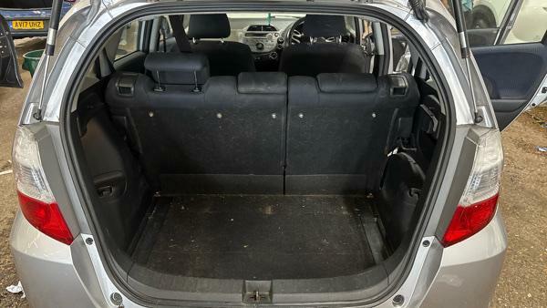 Honda Jazz S Silver #6