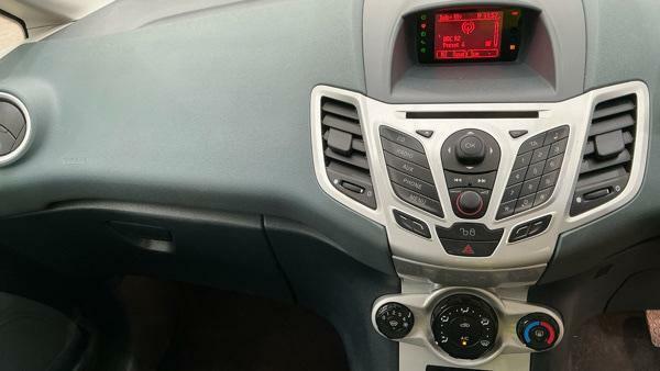 Ford Fiesta 1.4 Zetec Hatchback 154 G Km White #4