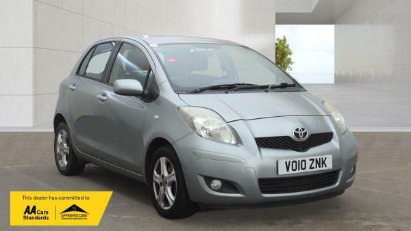 Toyota Yaris Tr Silver