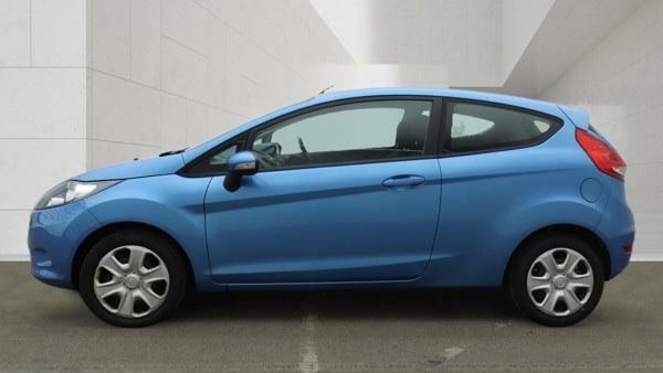Ford Fiesta Zetec Red #6