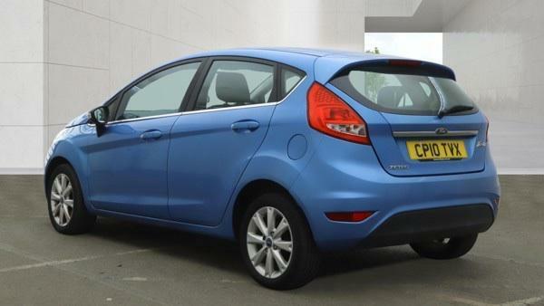 Ford Fiesta Hatchback 1.4 Zetec 201010 Red #10