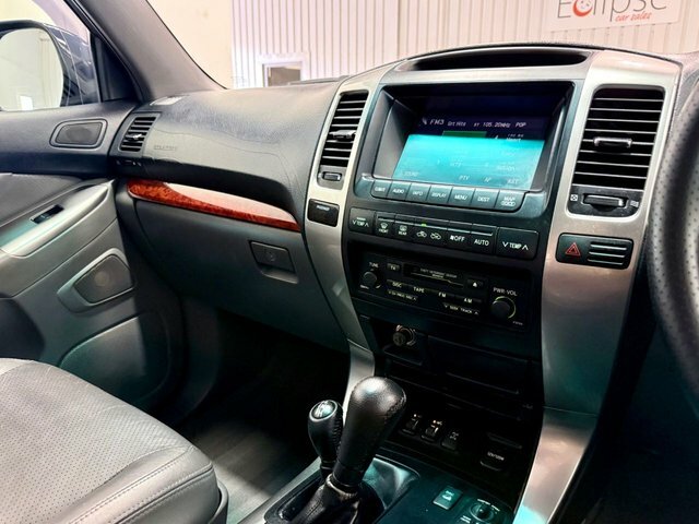 Toyota Land Cruiser 3.0 D-4d Blue #11