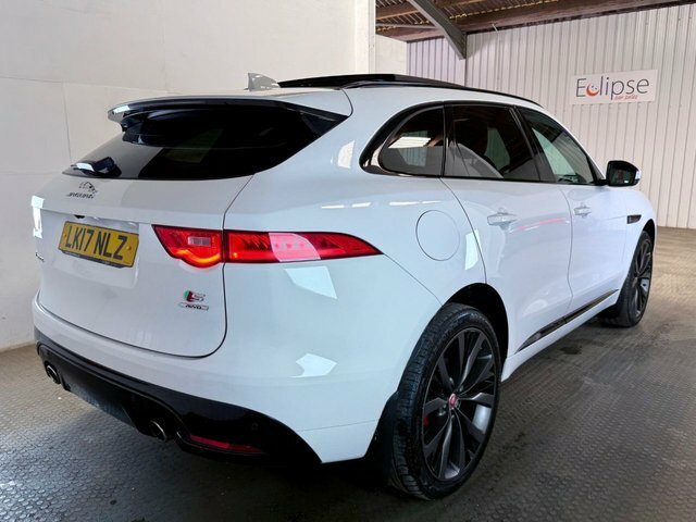 Jaguar F-Pace 2017 3.0 D300 V6 S Suv Awd Euro 6 White #6