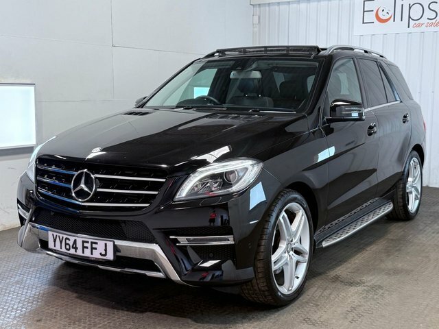 Mercedes-Benz M Class 2014 3.0 Ml350 V6 Bluetec Amg Line Suv Black #3