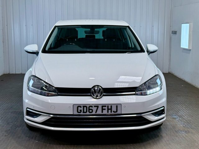 Volkswagen Golf 2018 1.6 Tdi Bluemotion Tech Se Nav Hatchback GD67FHJ White #2