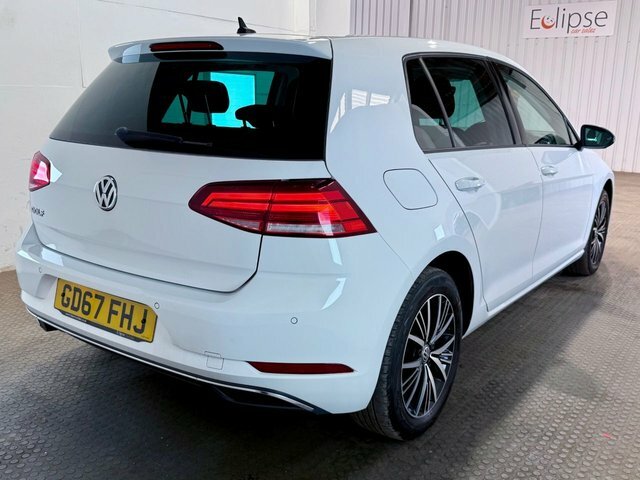 Volkswagen Golf 2018 1.6 Tdi Bluemotion Tech Se Nav Hatchback GD67FHJ White #6