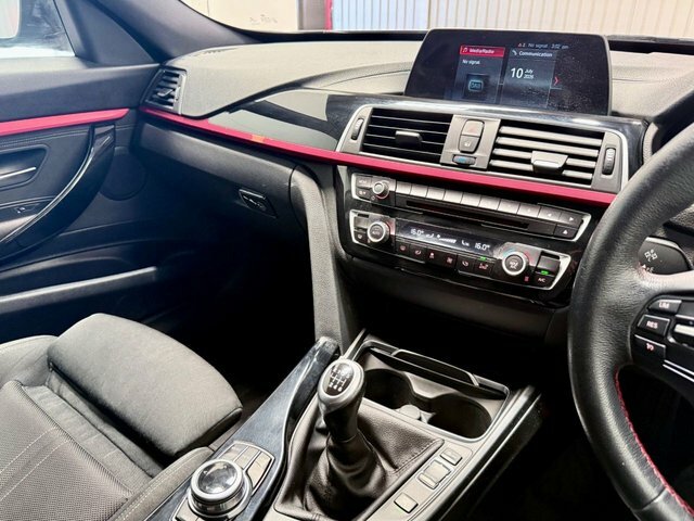 BMW 3 Series Gran Turismo Gran Turismo 2.0 318D Se Gt Euro White #11
