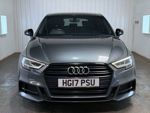 Audi A3 2017 2.0 Tfsi Black Edition Sportback M Grey