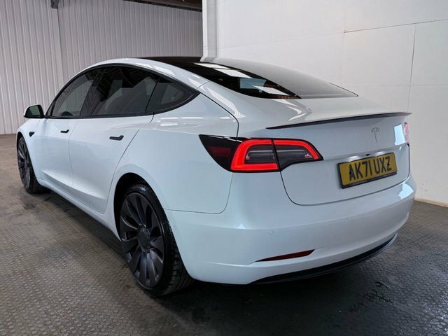 Tesla Model 3 2021 Dual Motor Performance Saloon AK71UXZ White #4