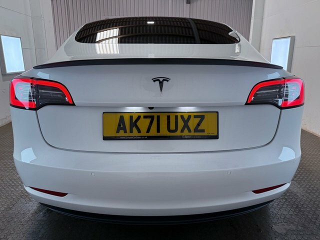Tesla Model 3 2021 Dual Motor Performance Saloon AK71UXZ White #5