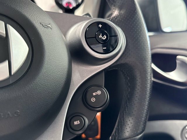 Smart Fortwo Cabrio Cabrio 2017 17 Blue #16