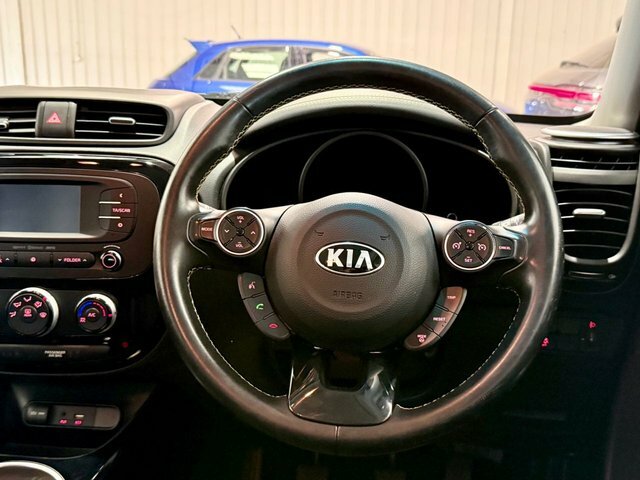 Kia Soul Soul First Edition Ev White #9