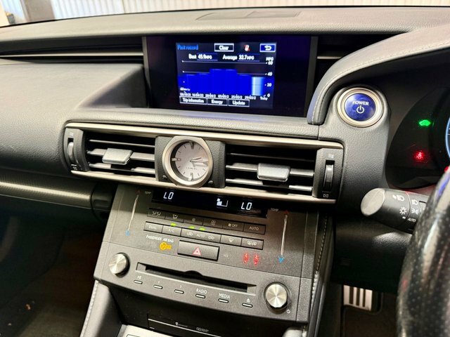 Lexus RC 300H F-sport Premium Navigation Red #14