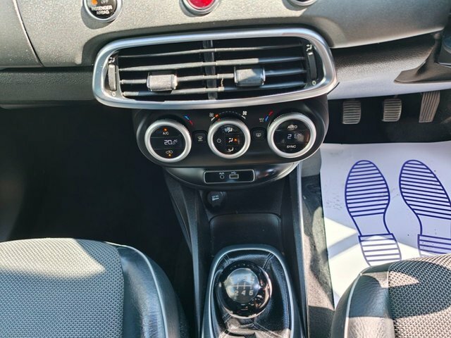 Fiat 500X Red #16