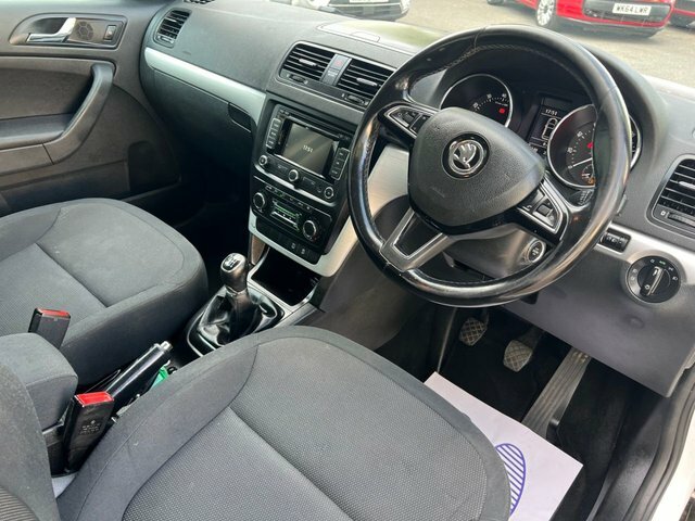 Skoda Yeti Suv 1.2 Tsi S 201414 Black #21