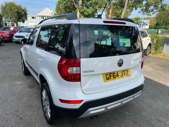 Skoda Yeti Suv 1.2 Tsi S 201414 Black #8
