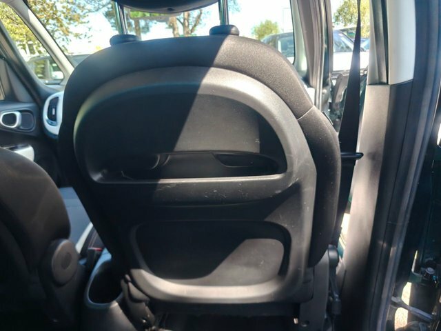 Fiat 500L 1.4 L Pop Star White #32