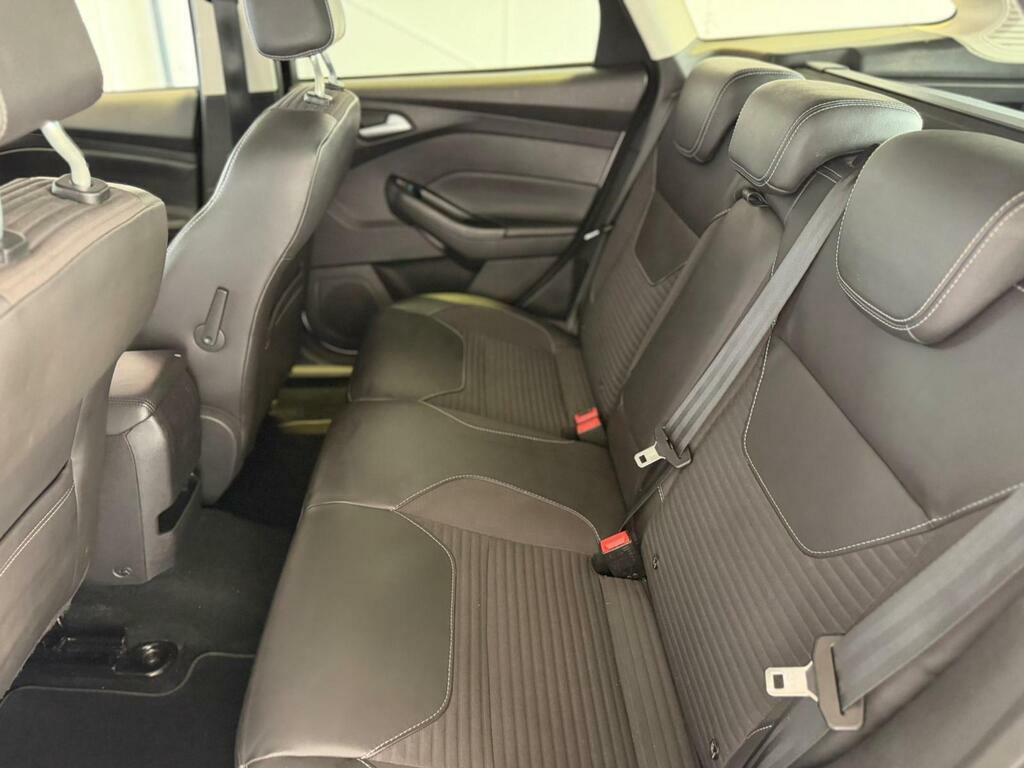 Ford Focus 1.0T Ecoboost Zetec Euro 6 S S Red #14