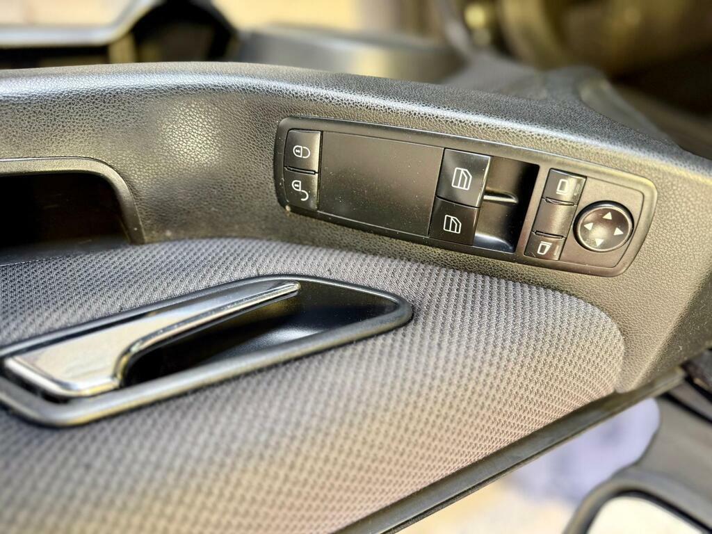 Mercedes-Benz A Class 1.7 A170 Avantgarde Se Hatchback Cvt 1 Blue #20