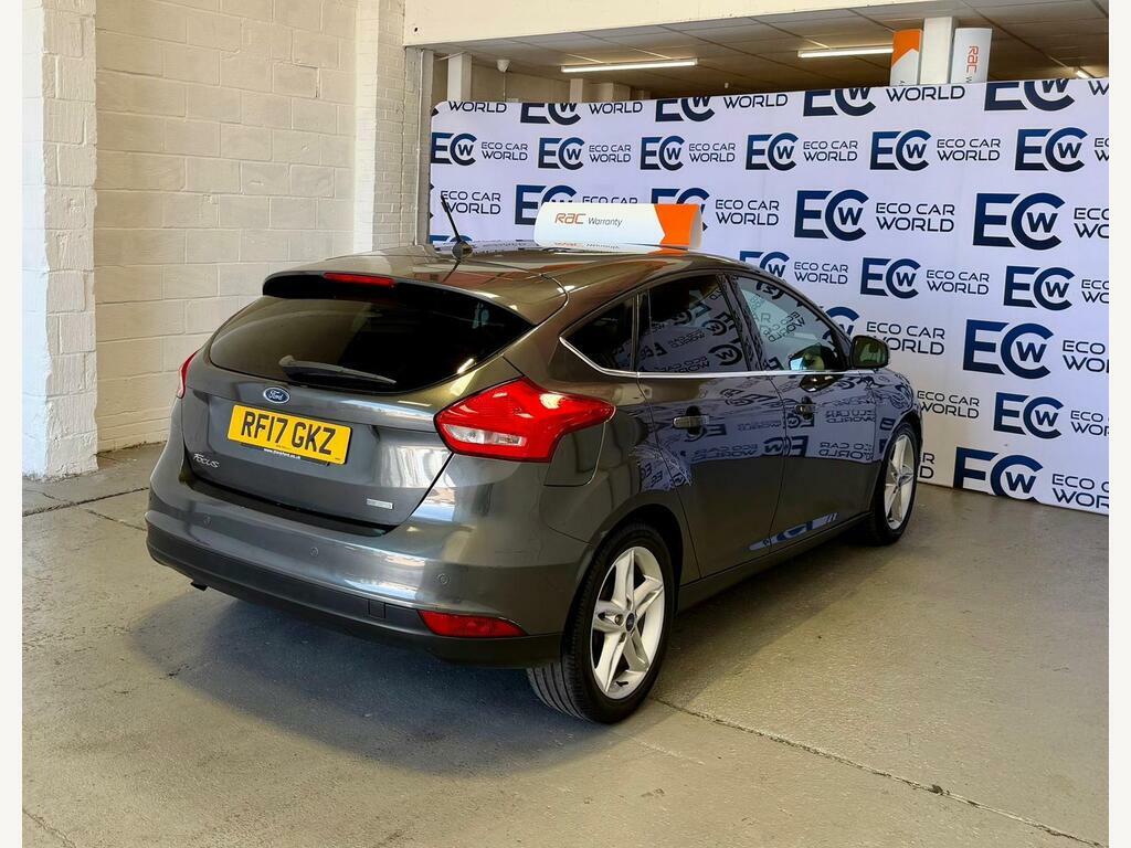 Ford Focus 1.5 Tdci Zetec Edition Euro 6 Ss Fsh, 83Mpg Grey #13